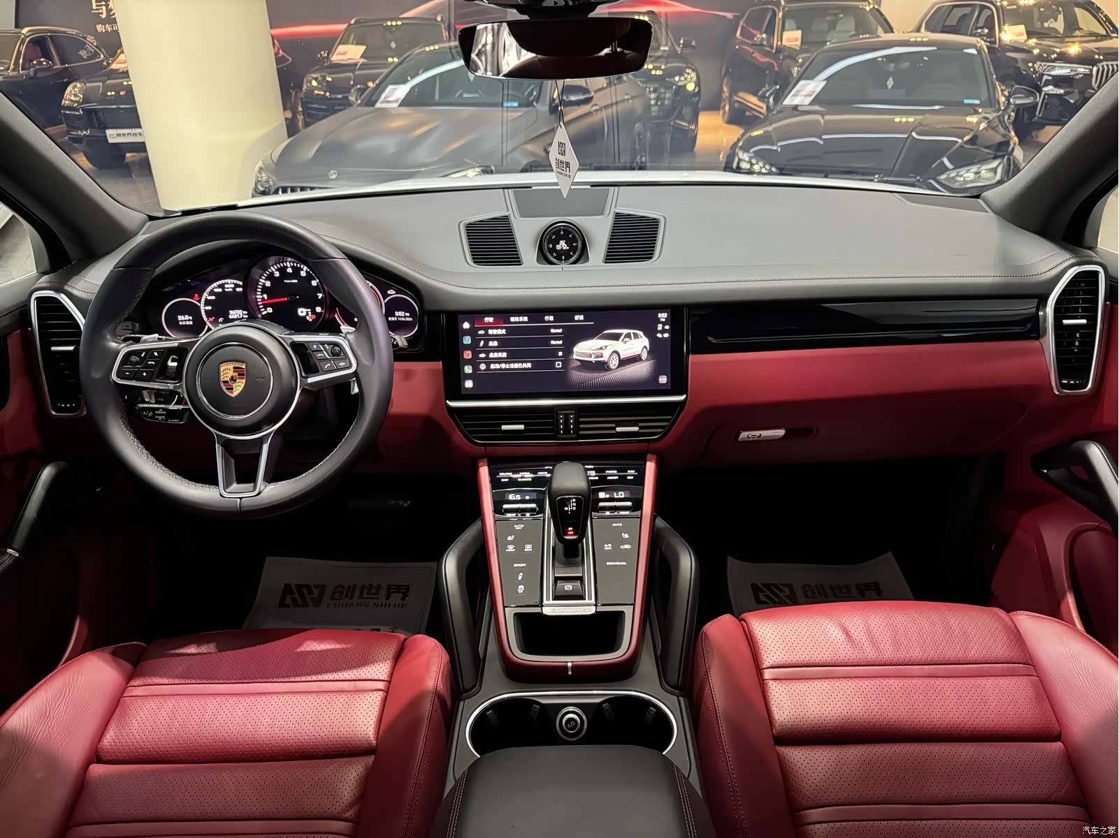 Porsche Cayenne, 2023 11