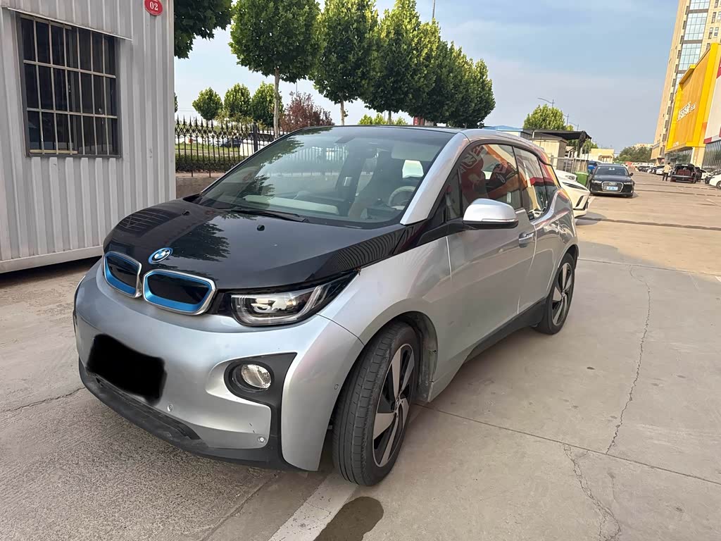 BMW i3