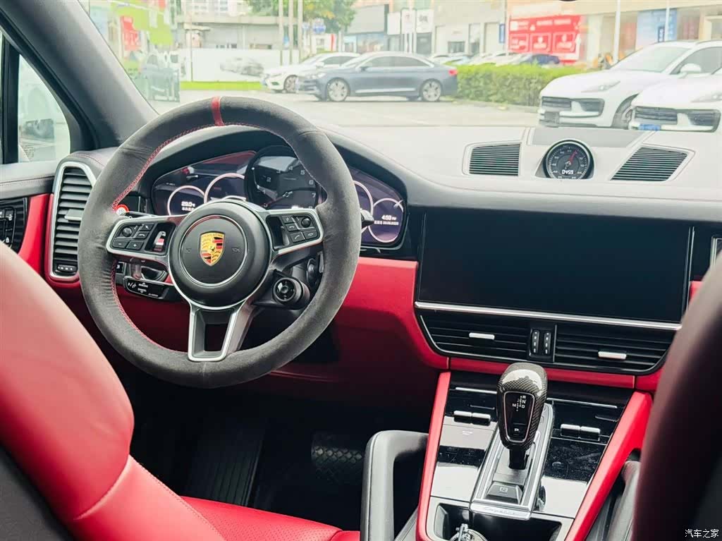 Porsche Cayenne, 2020 10