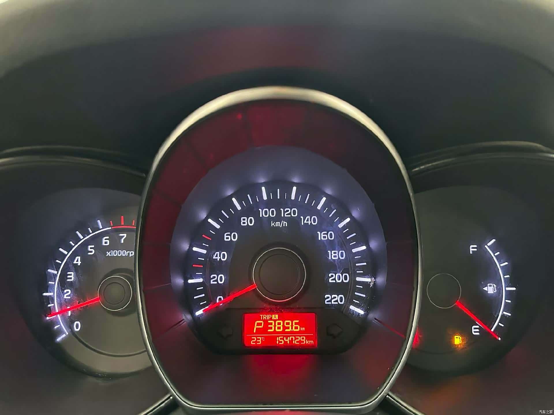 Kia K2, 2015 6