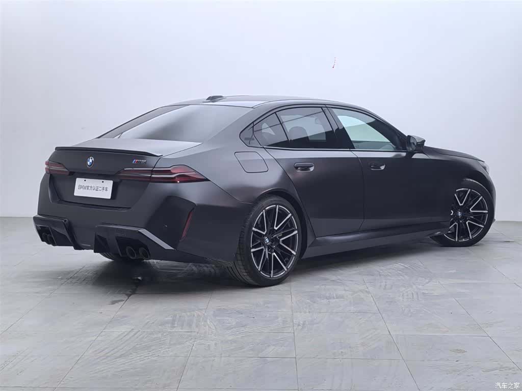 BMW M5, 1900 4