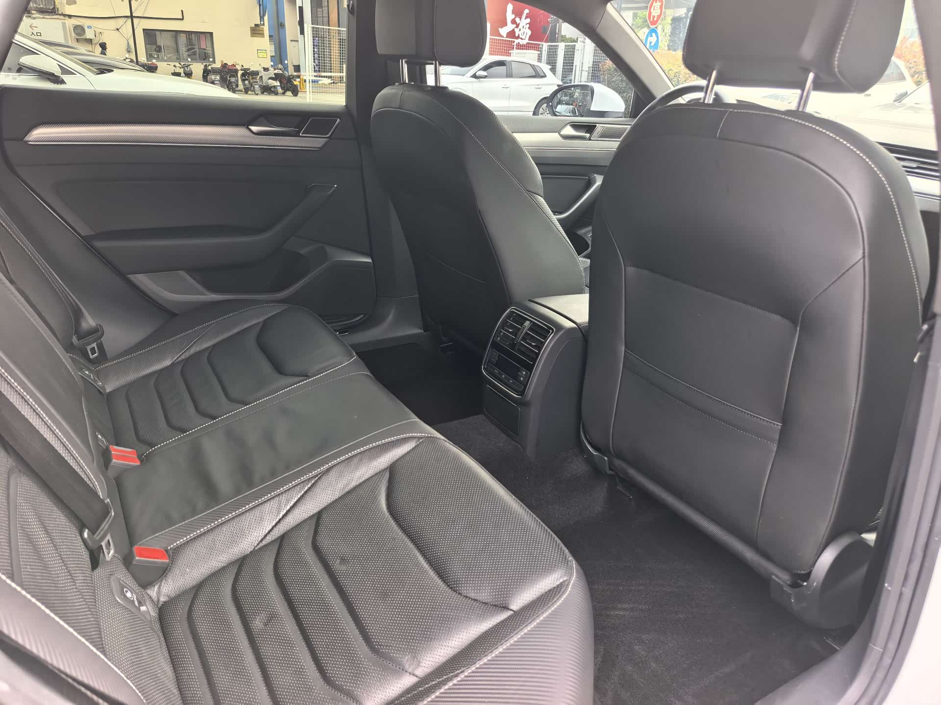 Volkswagen CC, 2019 7