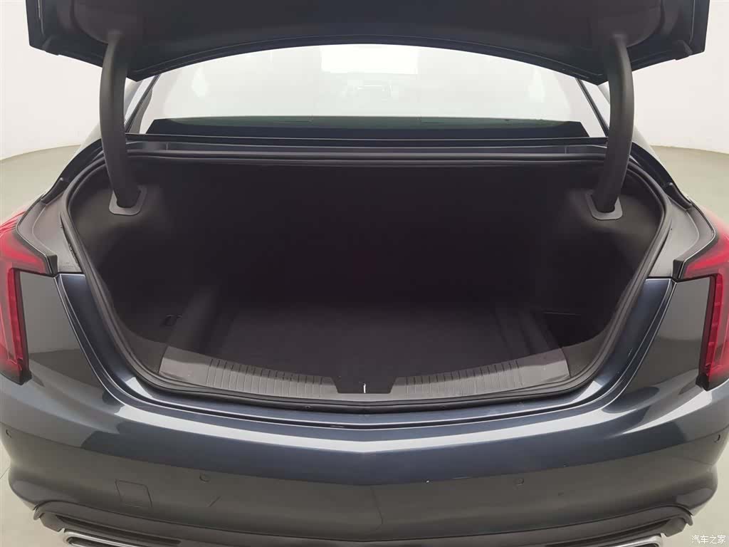 Cadillac CT5, 2021 16