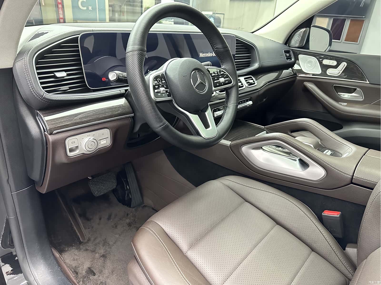 Mercedes-Benz GLE, 2021 12