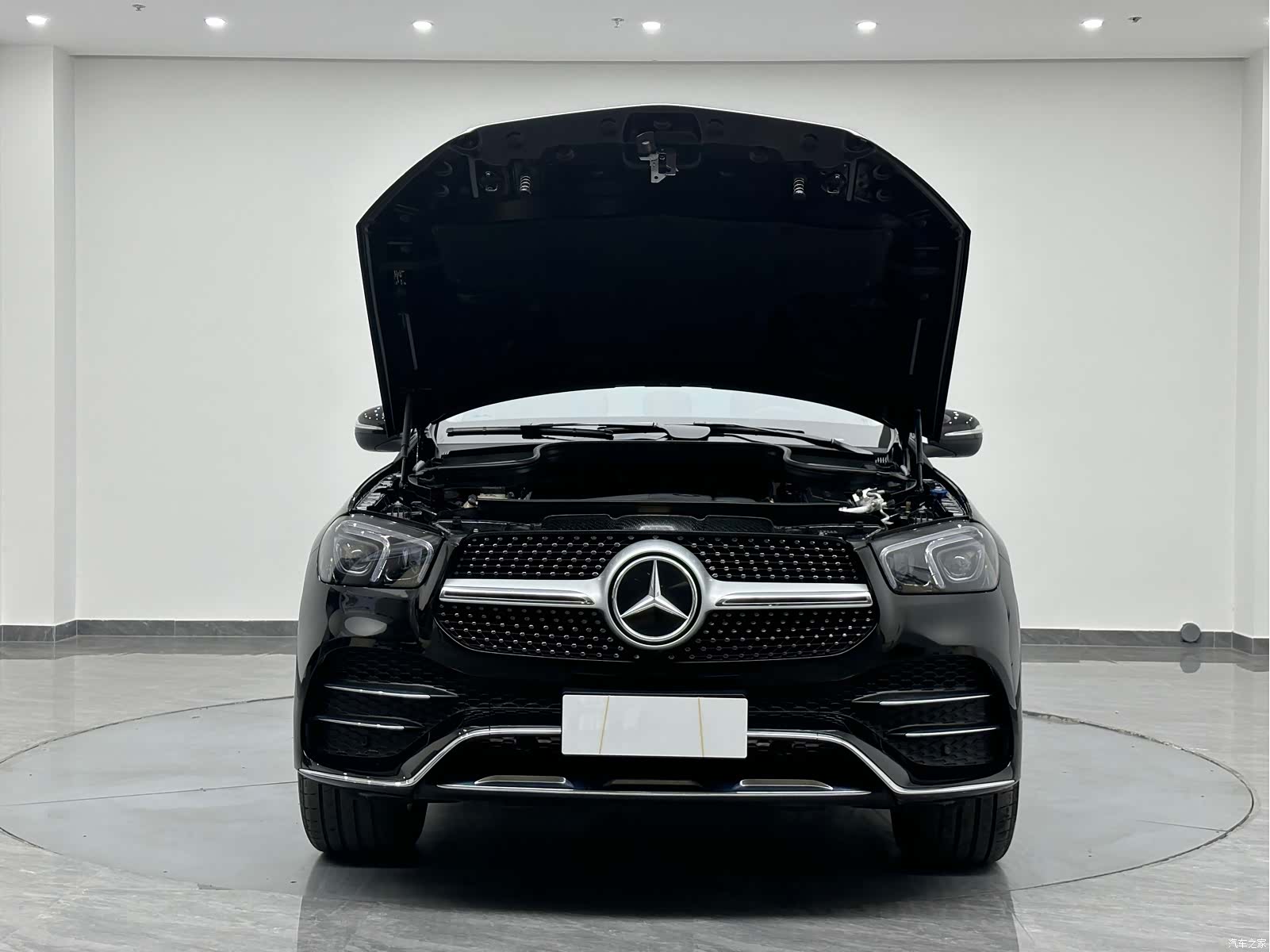 Mercedes-Benz GLE, 2021 26
