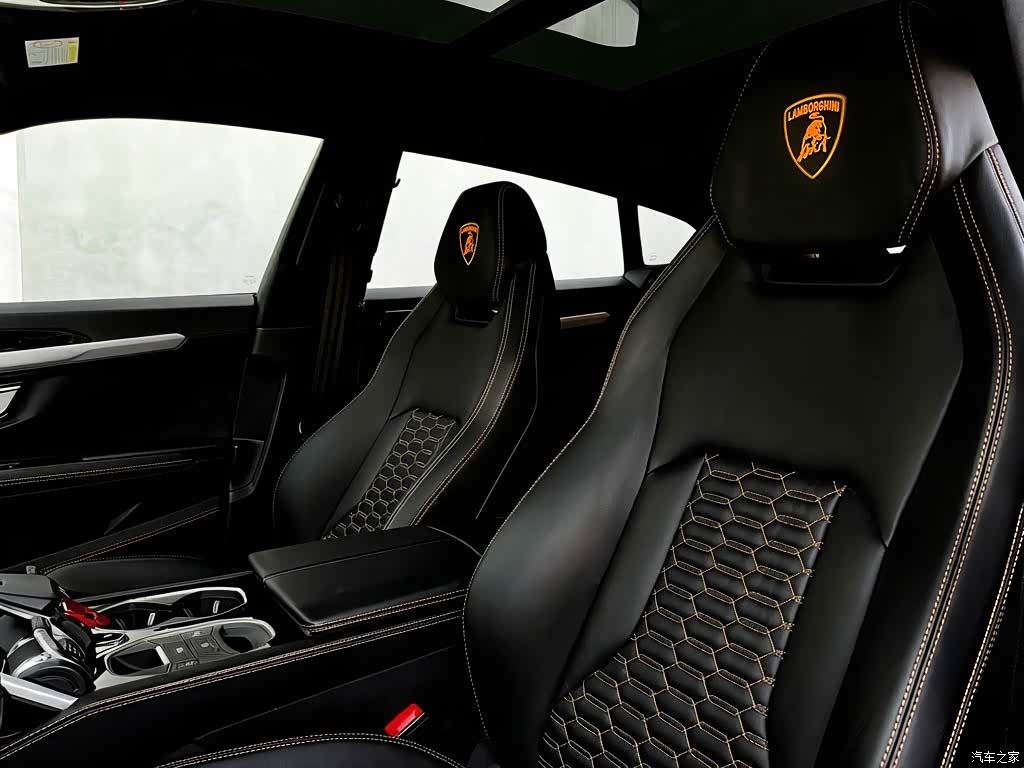 Lamborghini Urus, 2020 12