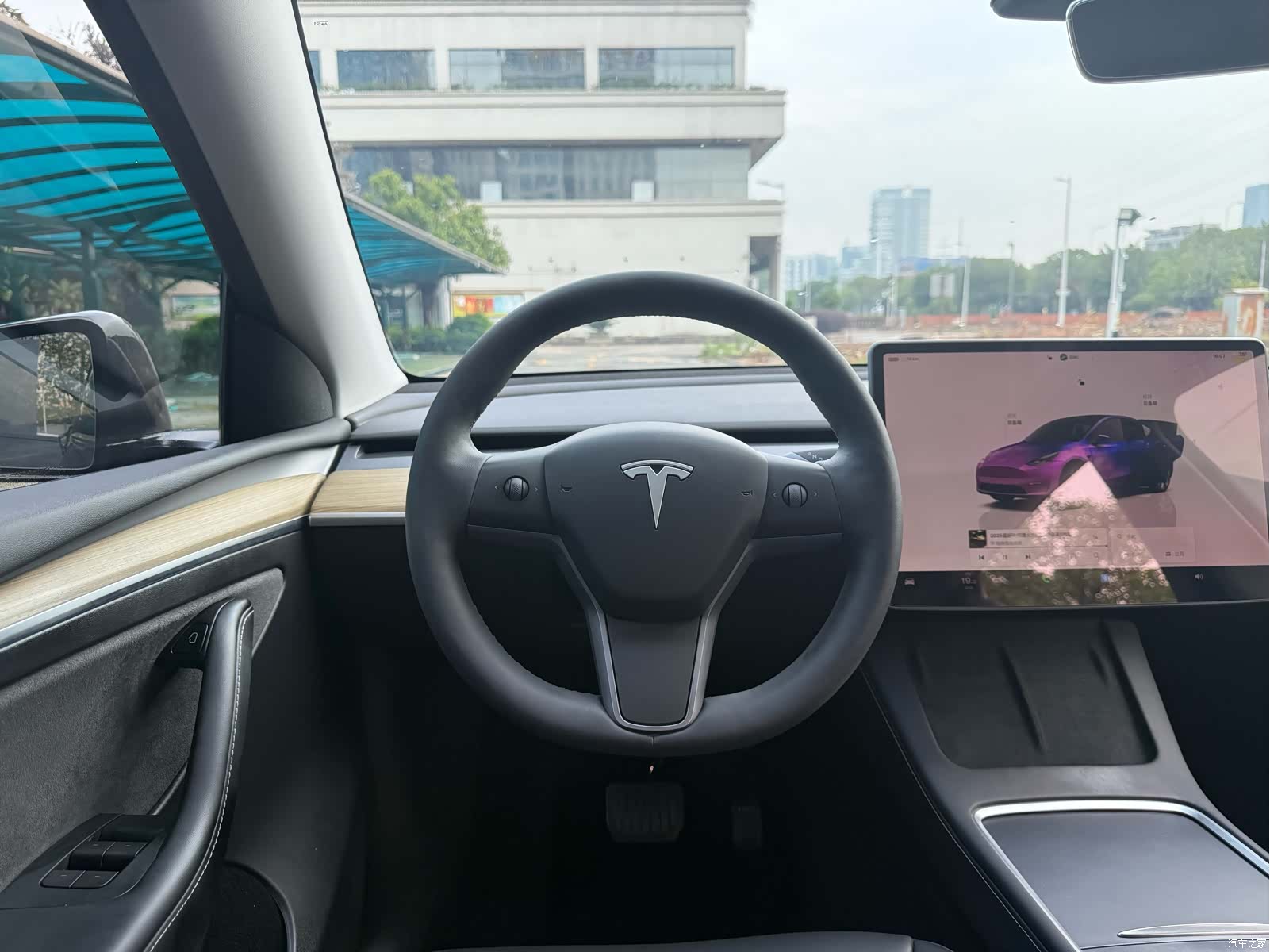 Tesla Model Y, 2022 7