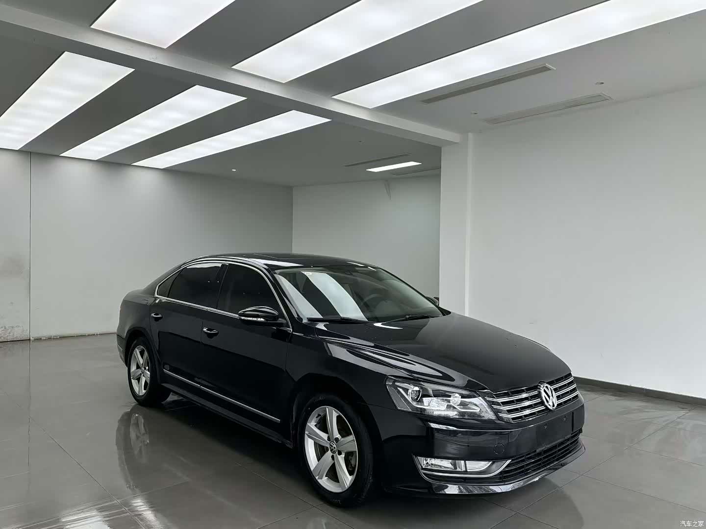 Volkswagen Passat, 2012 3