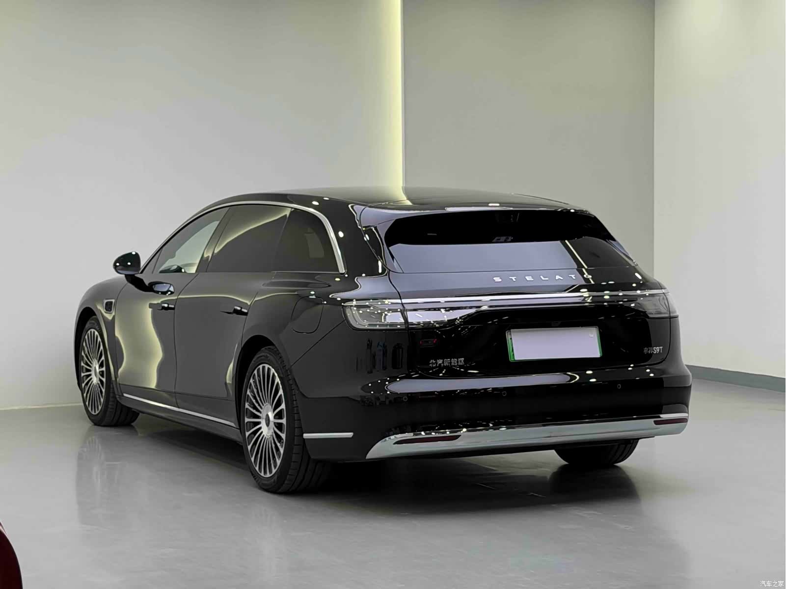 Stelato S9, 2025 4