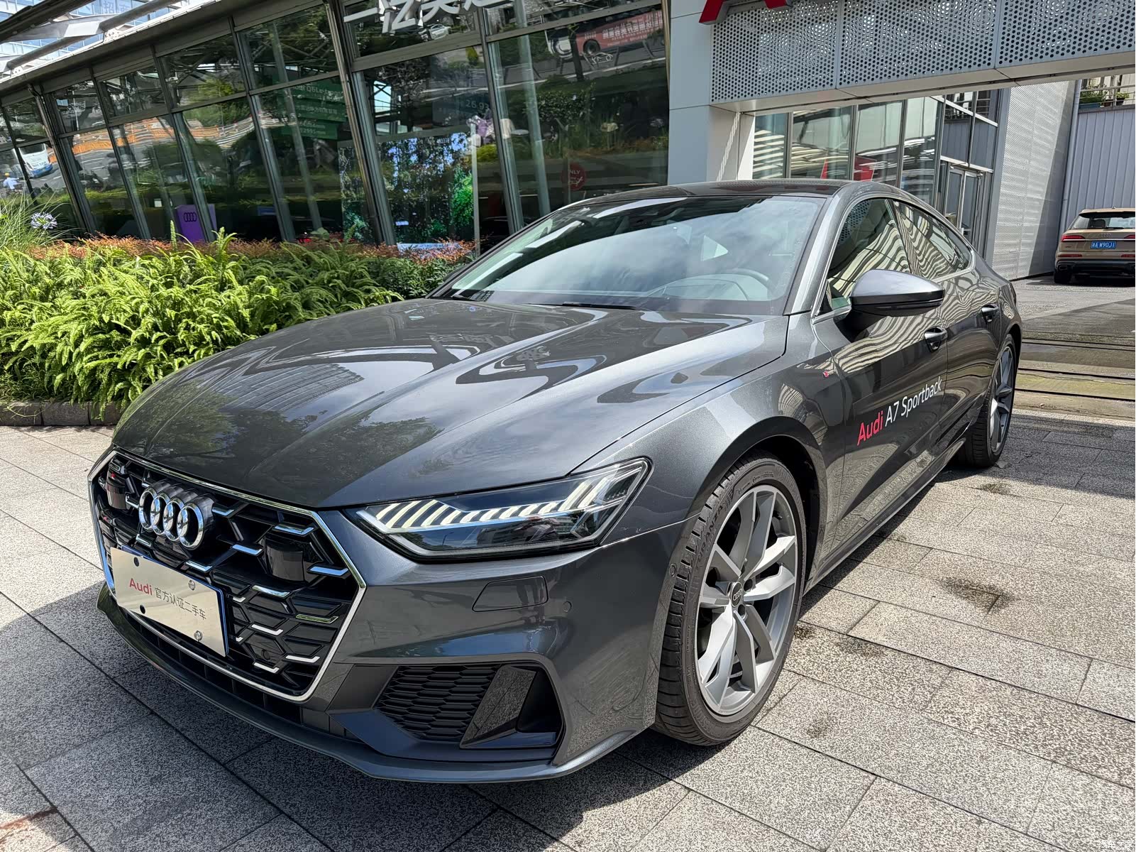 Audi A7, 2025 1
