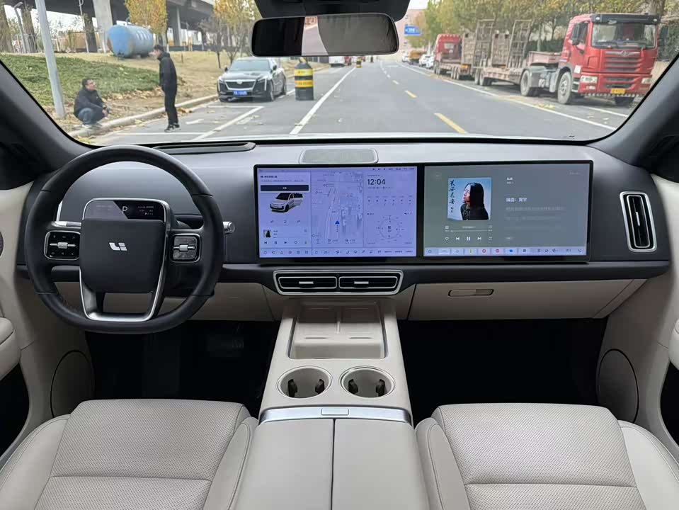 Li Auto Ideal L6