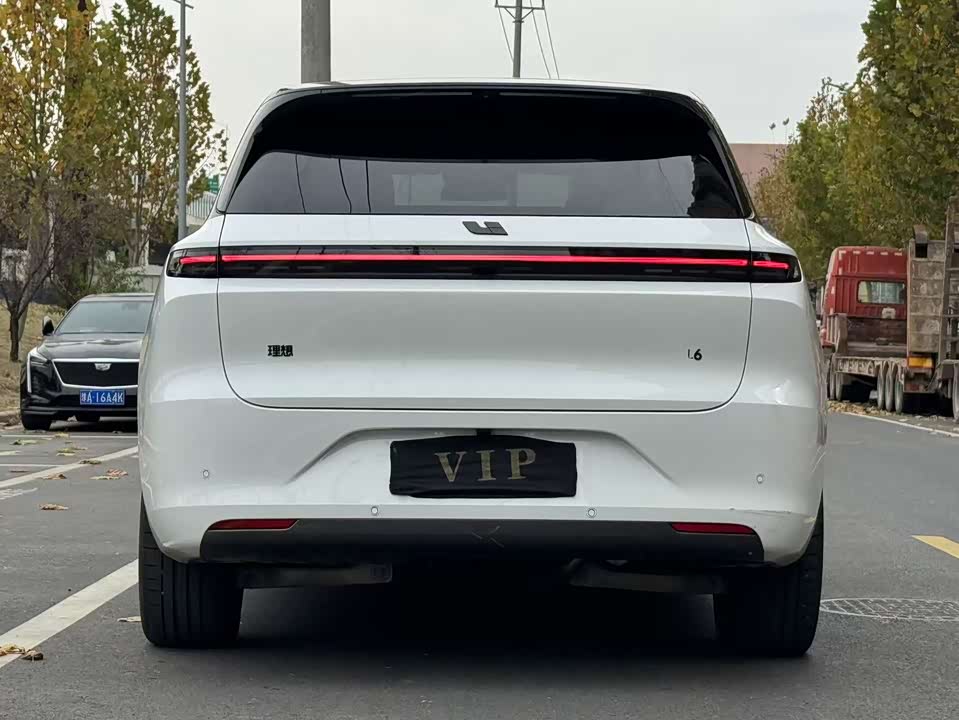 Li Auto Ideal L6