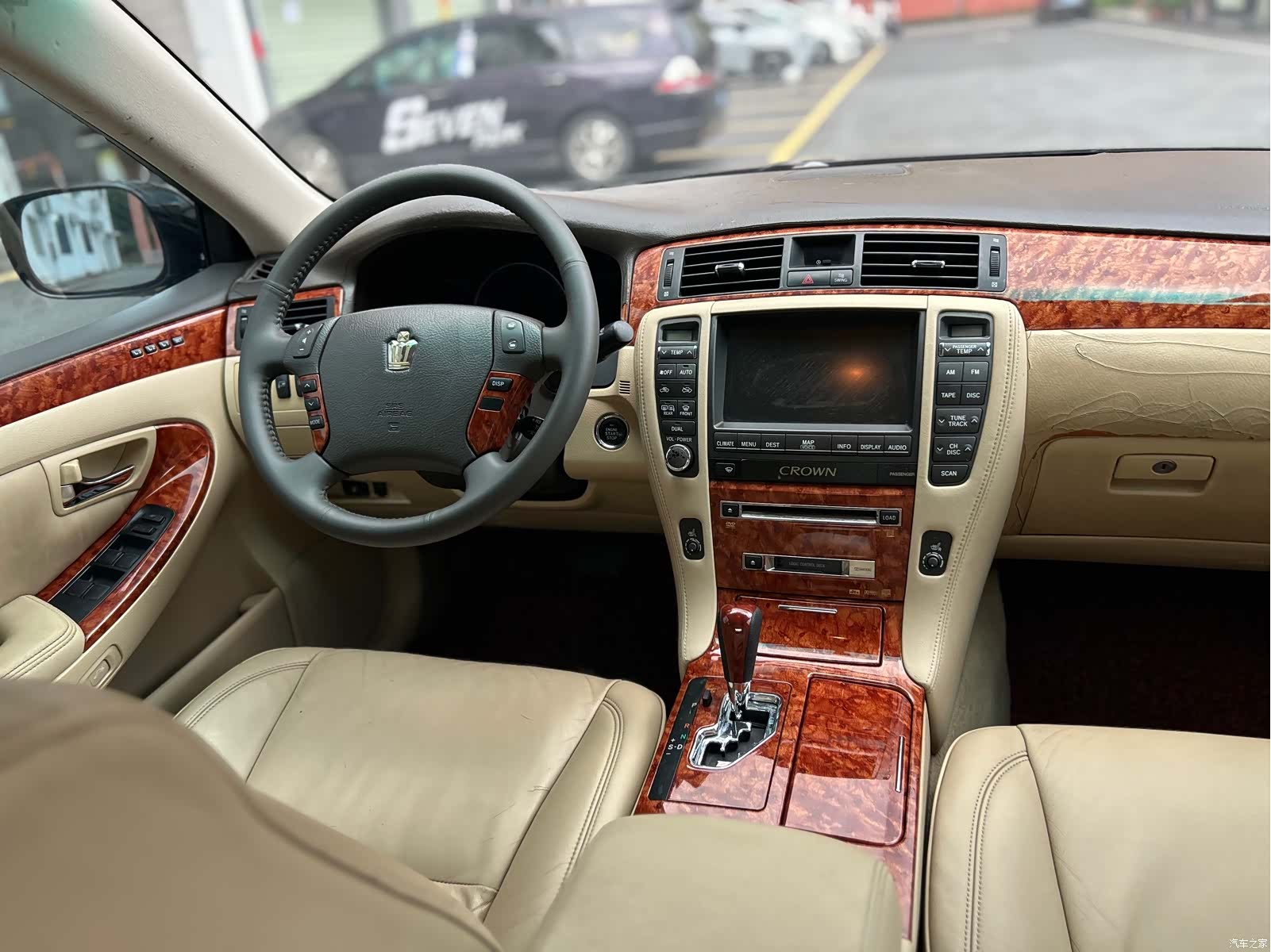 Toyota Crown, 2005 30