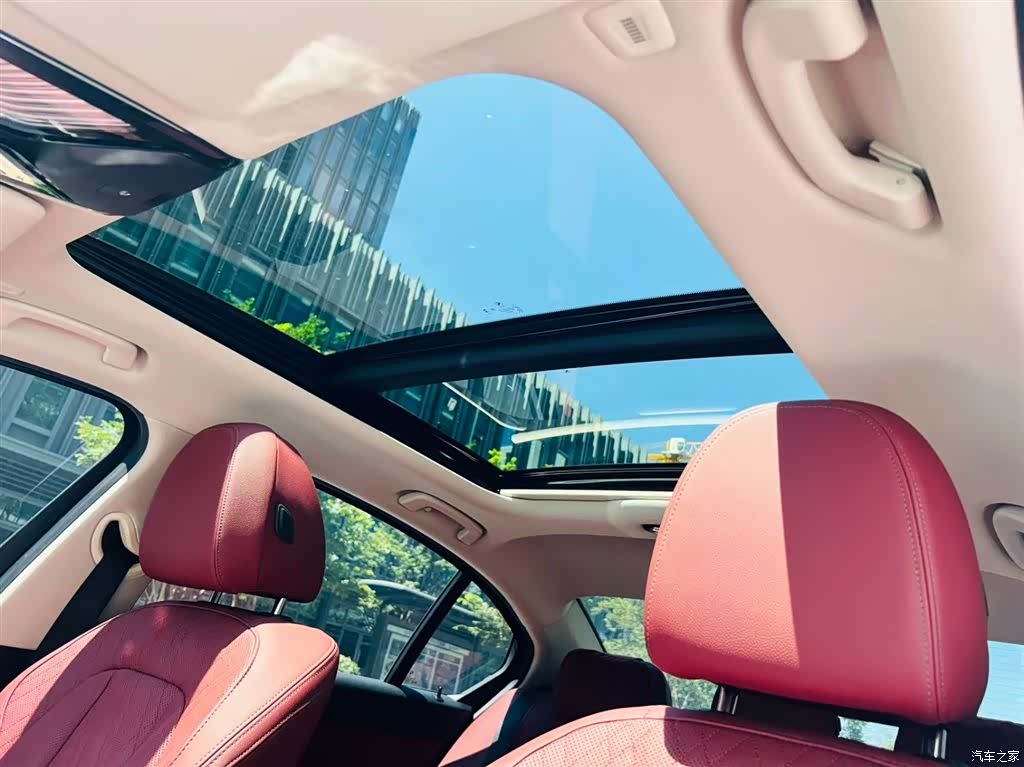 BMW i3, 2024 14