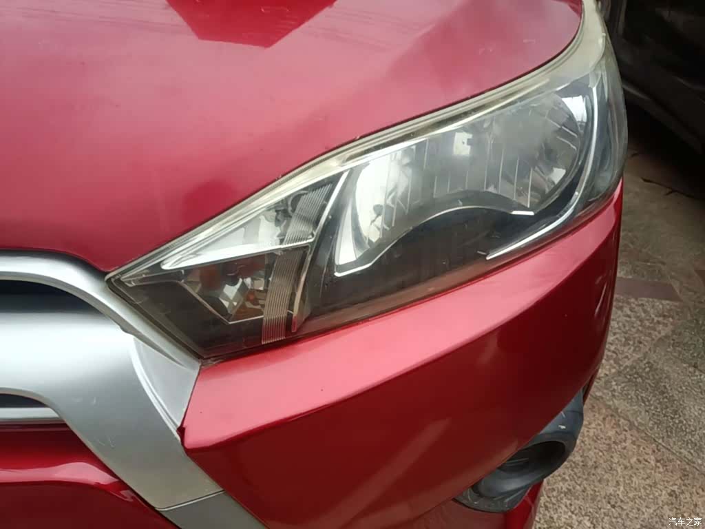 Toyota YARiS L, 2015 18