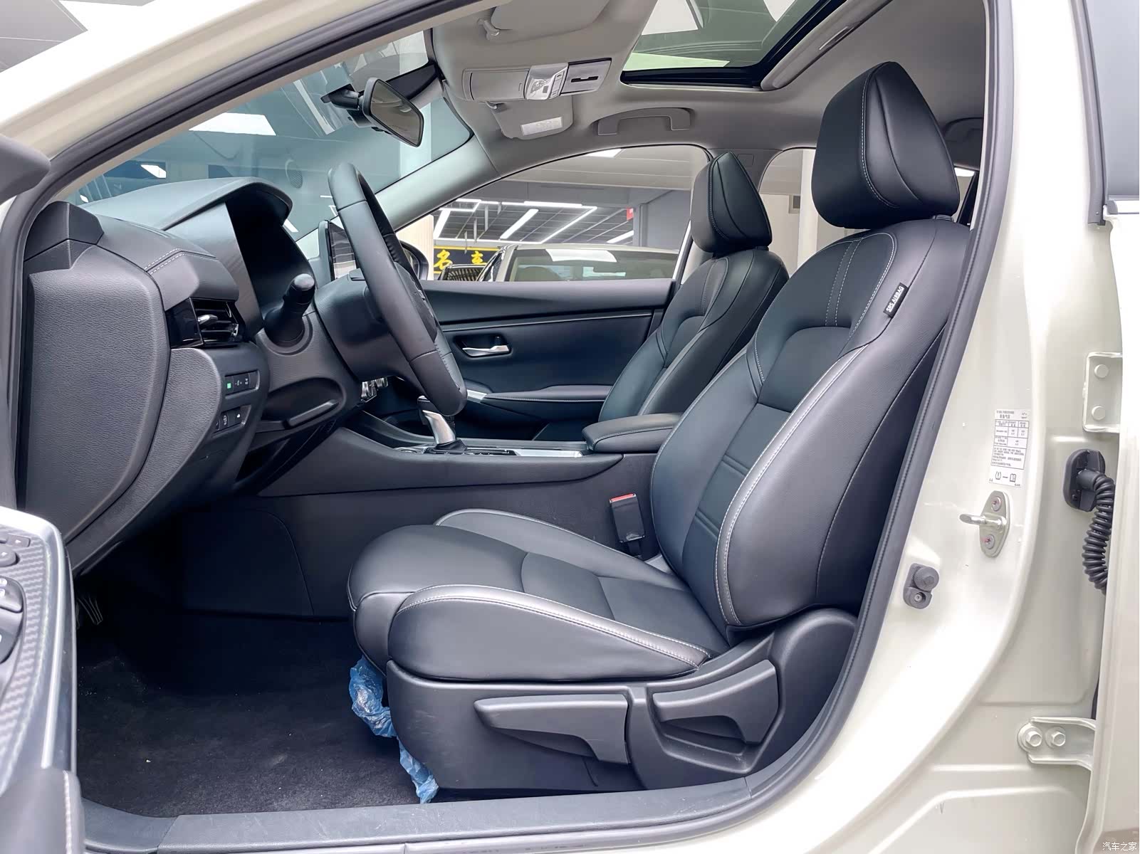 Nissan Sylphy, 2023 11