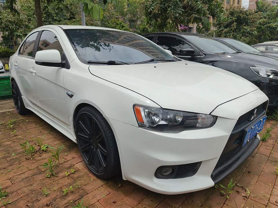 Mitsubishi Wing God Mitsubishi Wing God