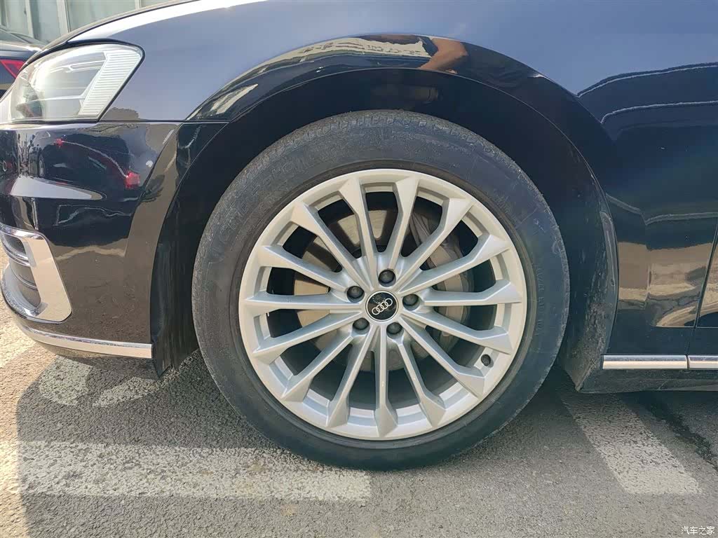 Audi A8L, 2021 25