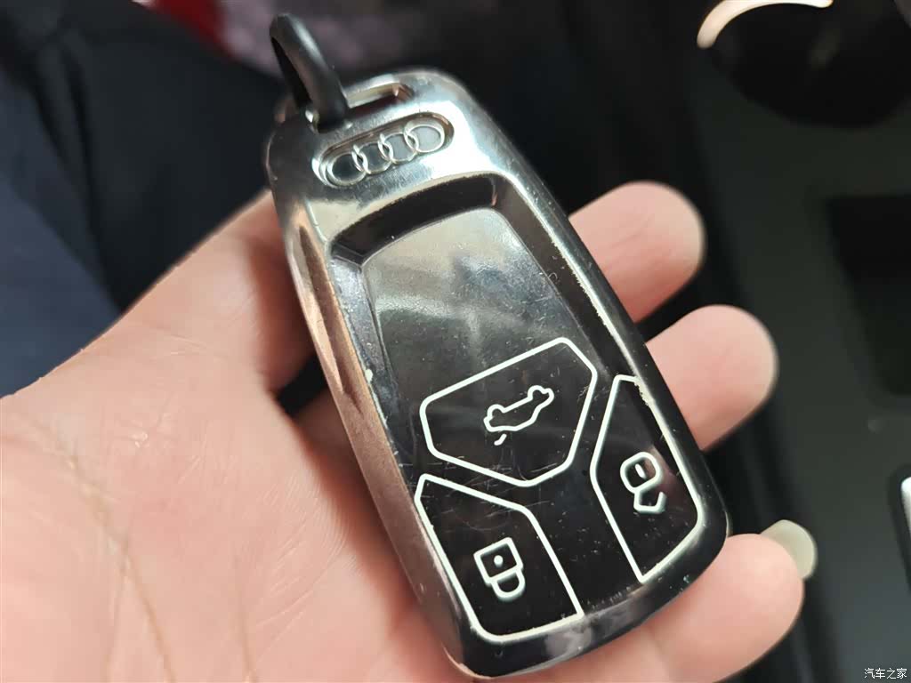 Audi A4L, 2022 9