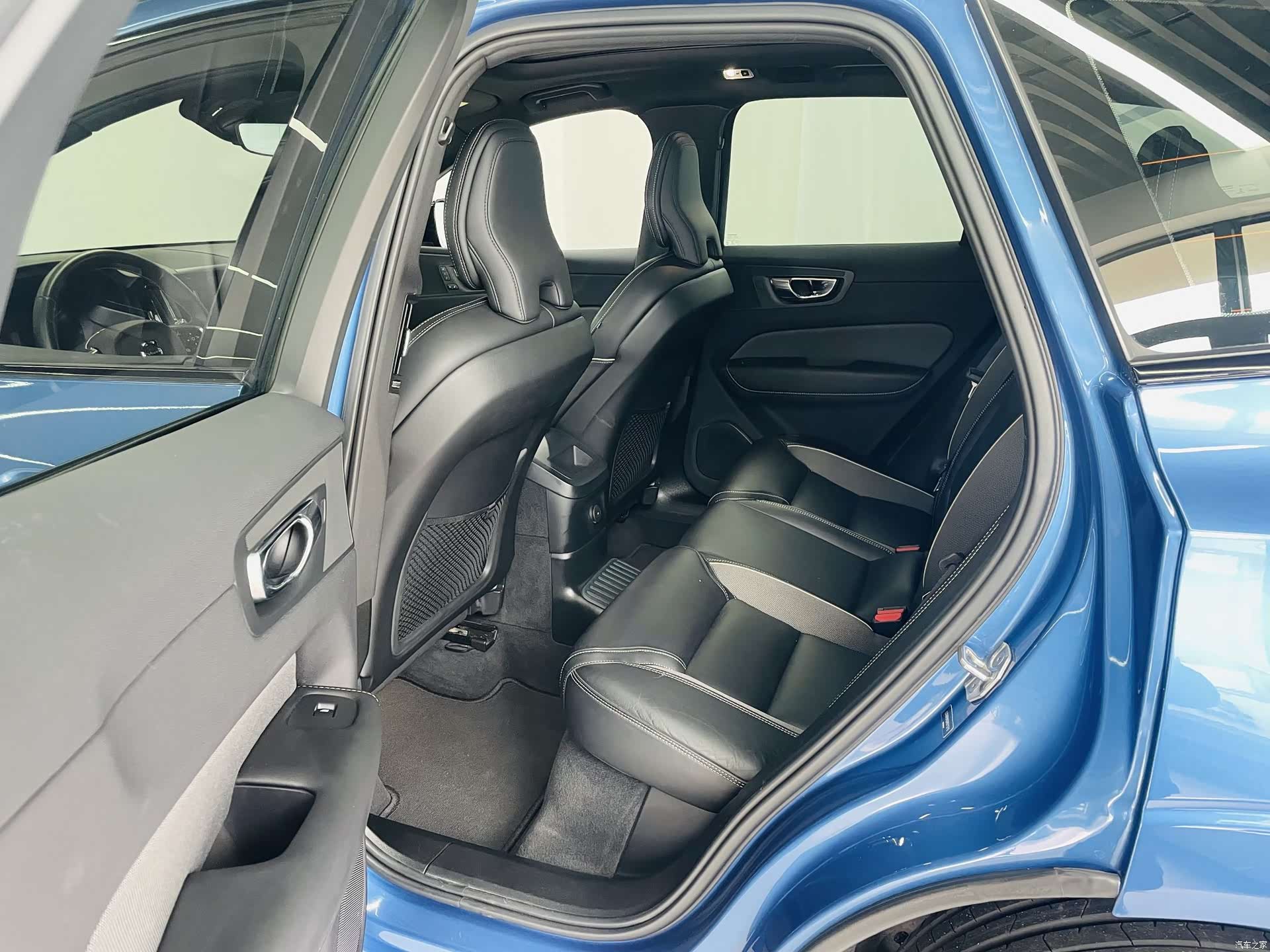 Volvo XC60, 2020 9