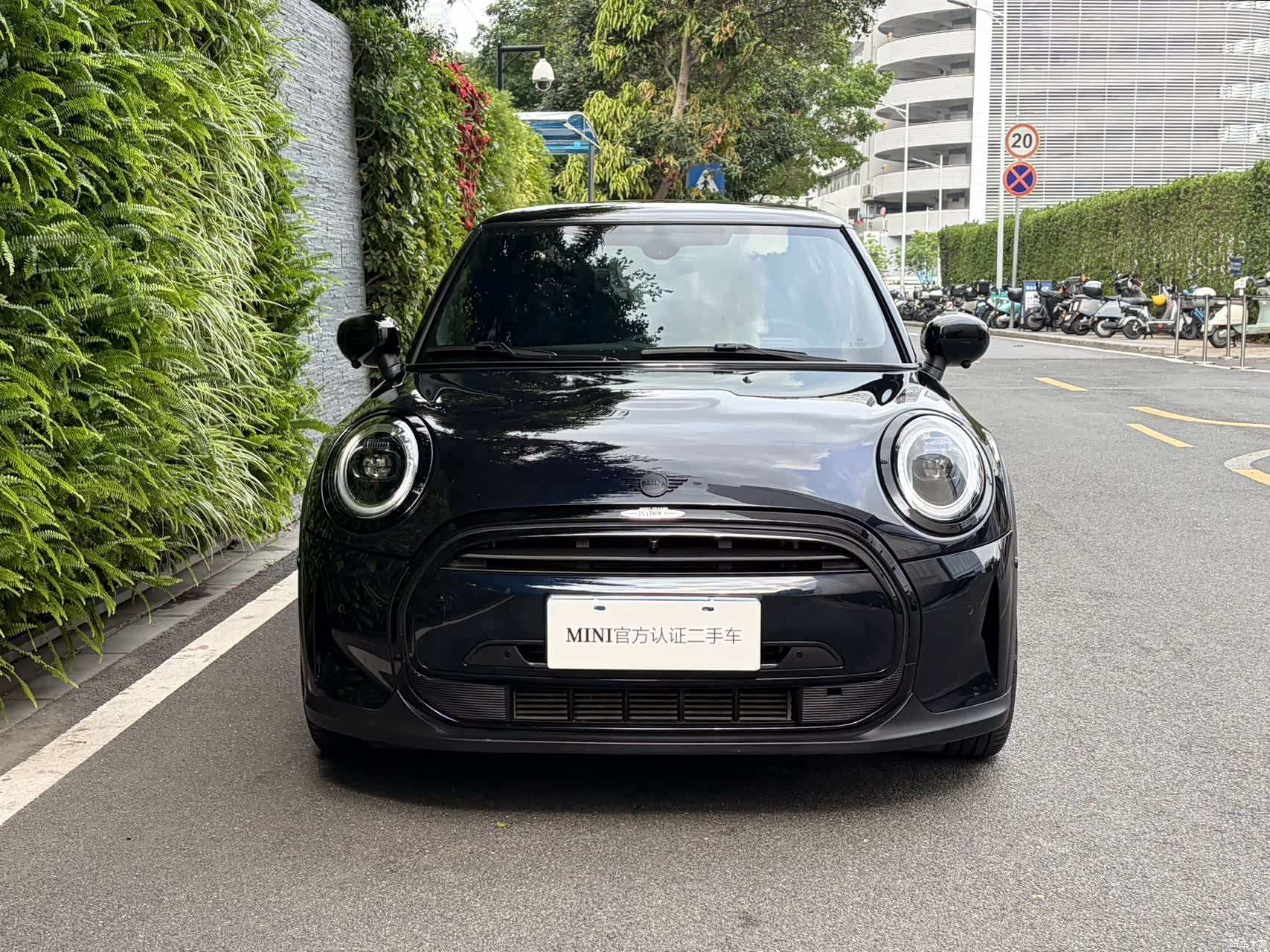 Mini Cooper, 2024 2
