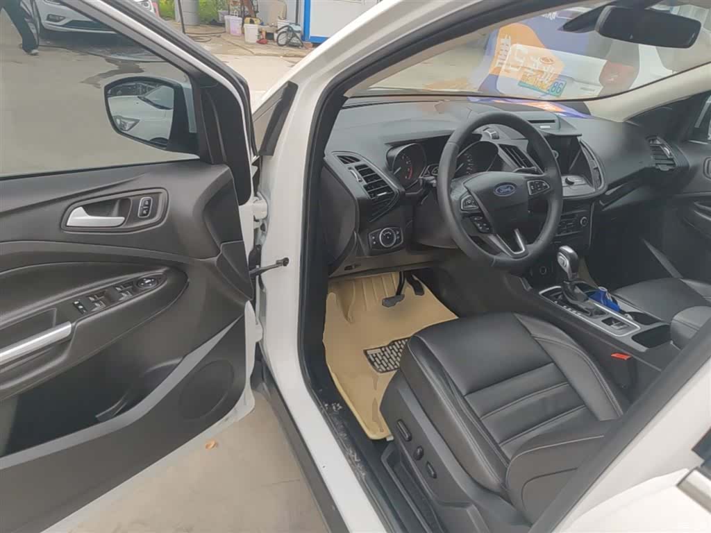 Ford Kuga, 2018 16