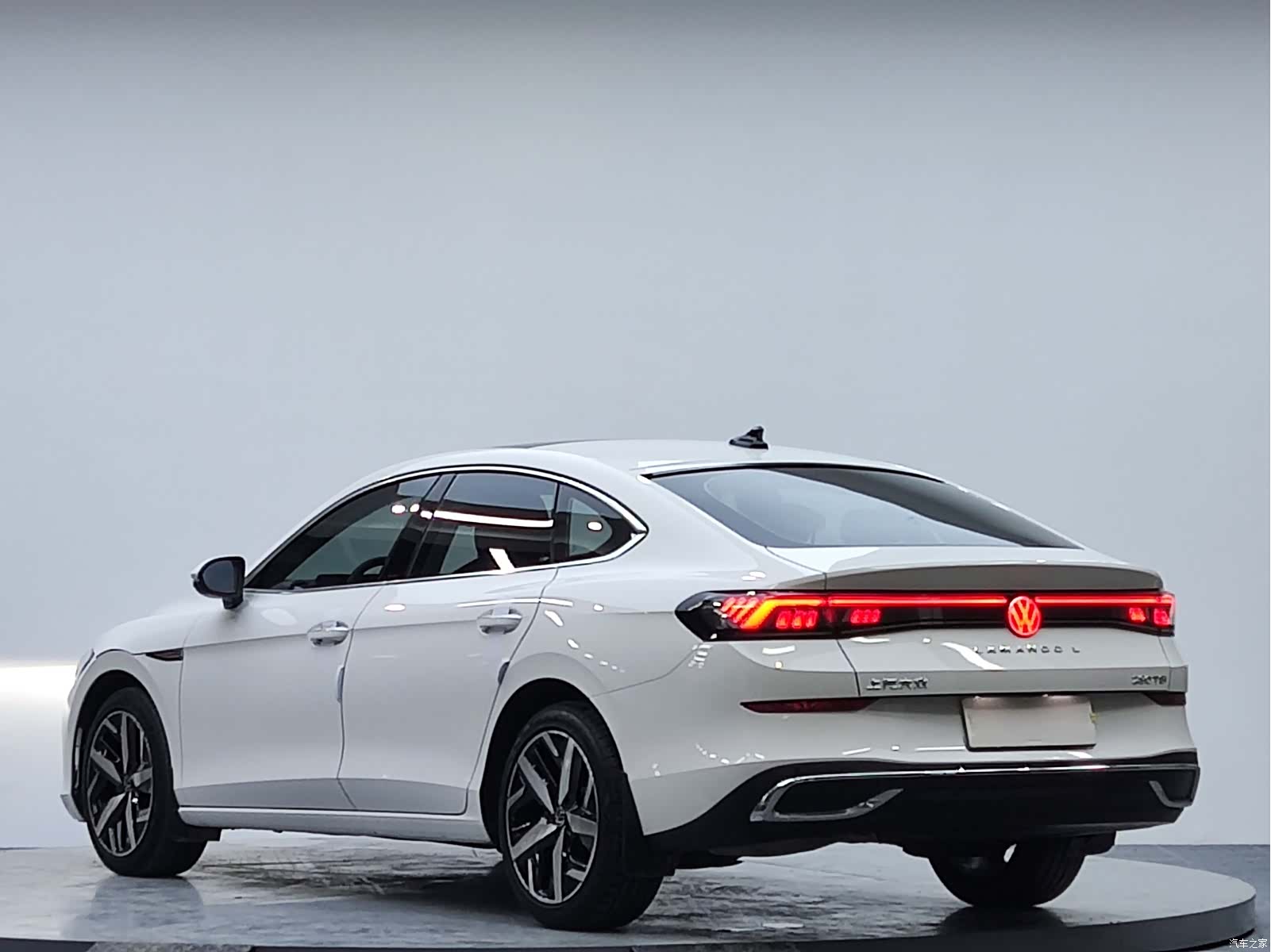 Volkswagen Lamando, 2023 20