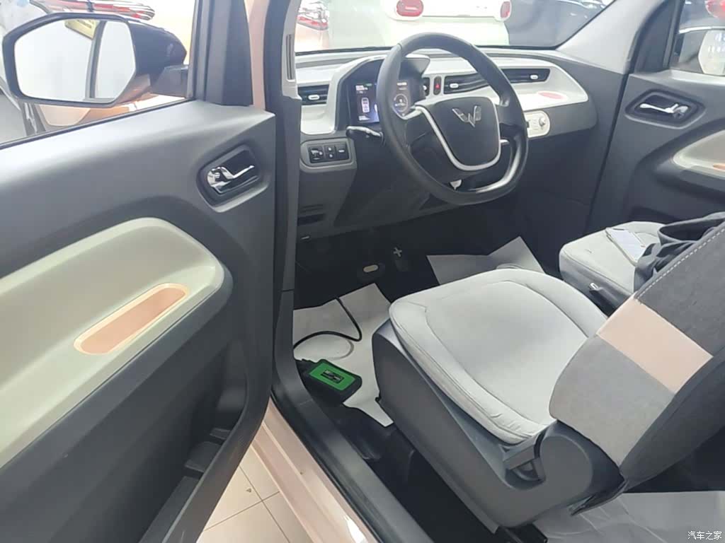 Wuling MINIEV, 2022 16