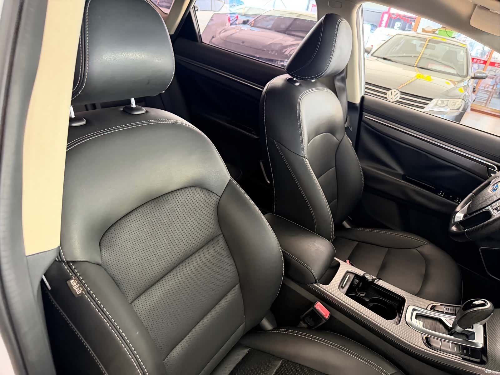 Geely Emgrand, 2017 15