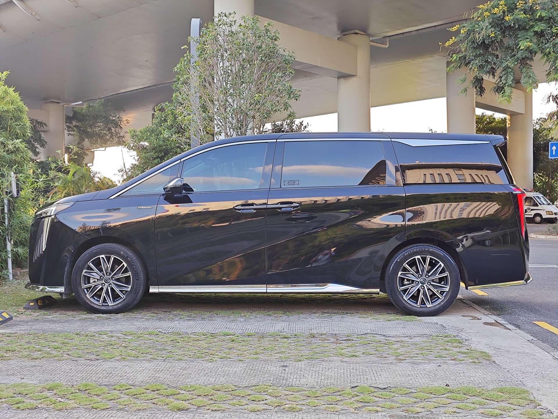 Trumpchi M8, 2025 3