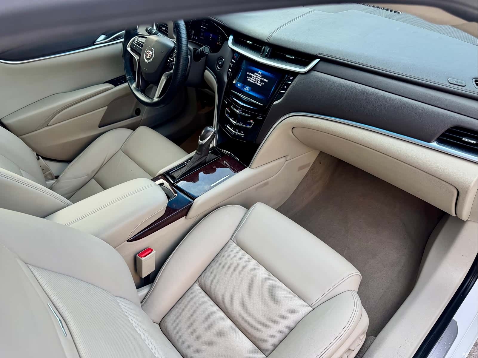 Cadillac XTS, 2015 14