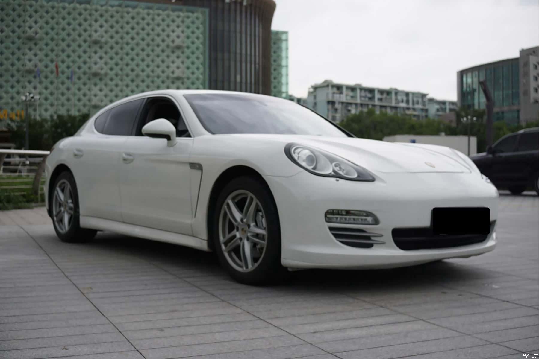 Porsche Panamera, 2011 3