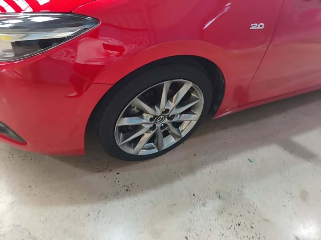 Mazda Mazda3, 2018 23