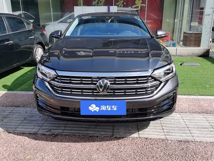 Volkswagen Sagitar Volkswagen Sagitar