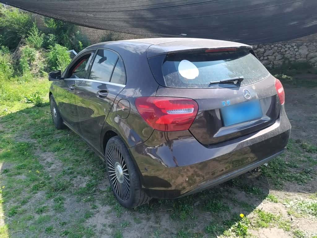 Mercedes-Benz A-Class, 2016 все фото