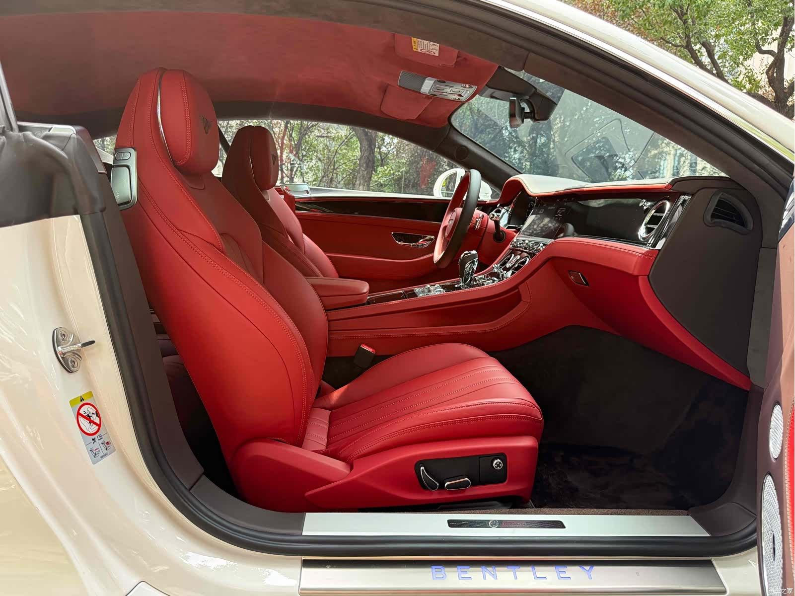 Bentley Continental GT, 2021 11