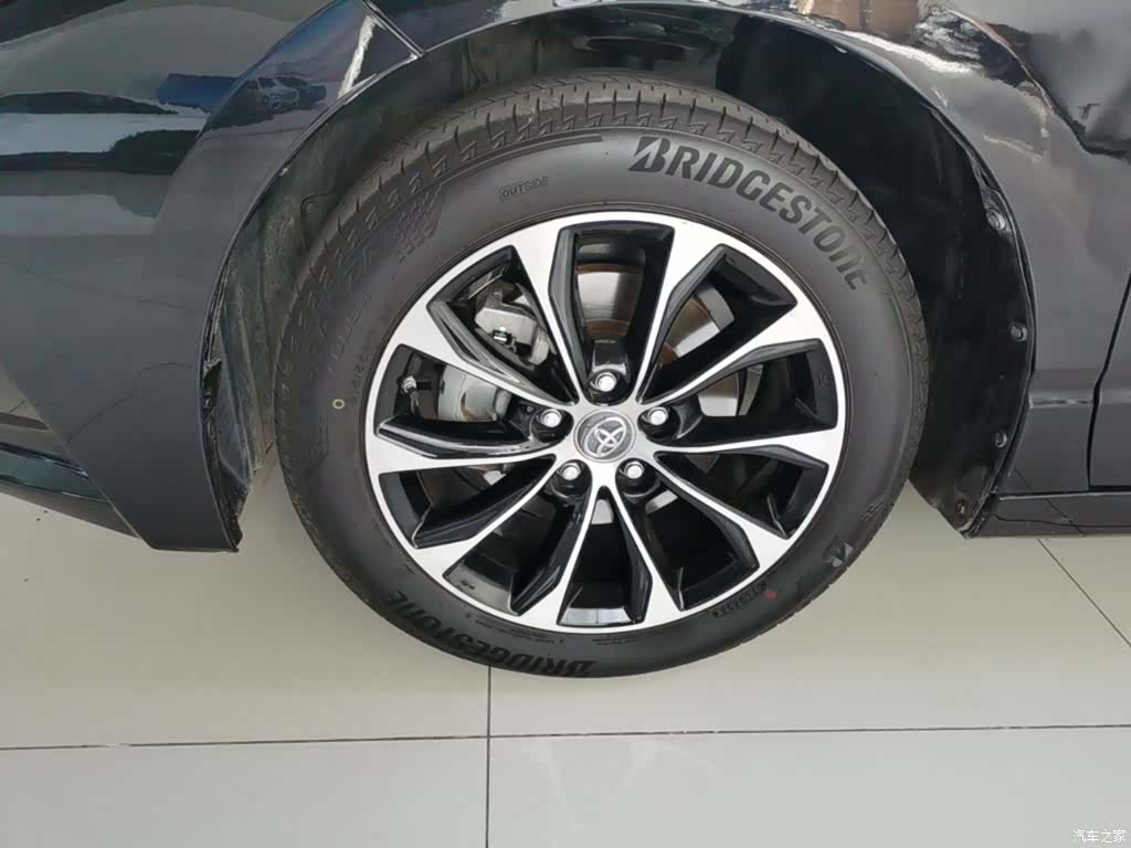 Toyota Avalon, 2023 23