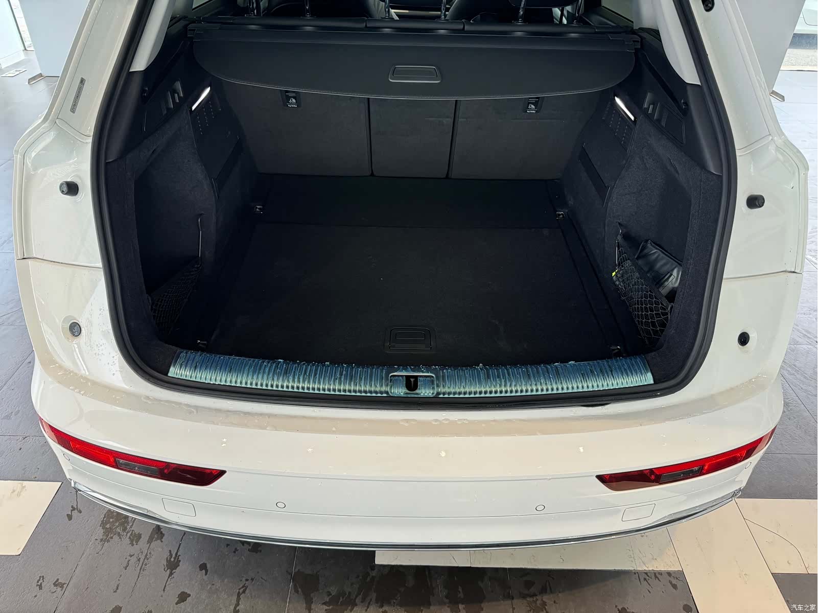 Audi Q5L, 2021 10