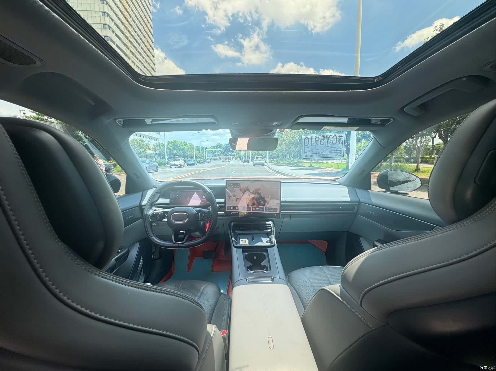Lynk & Co 02, 2024 10