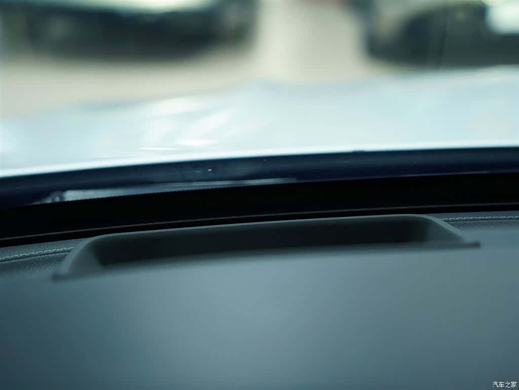 Mercedes-Benz C-Class, 2019 10