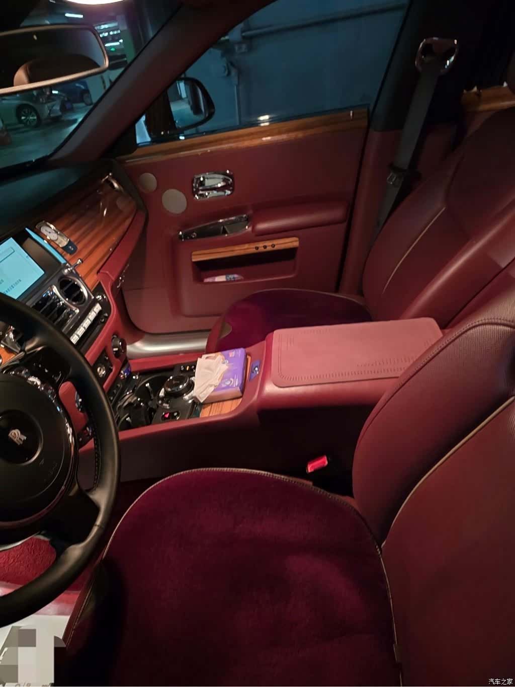 Rolls-Royce Ghost, 2016 6