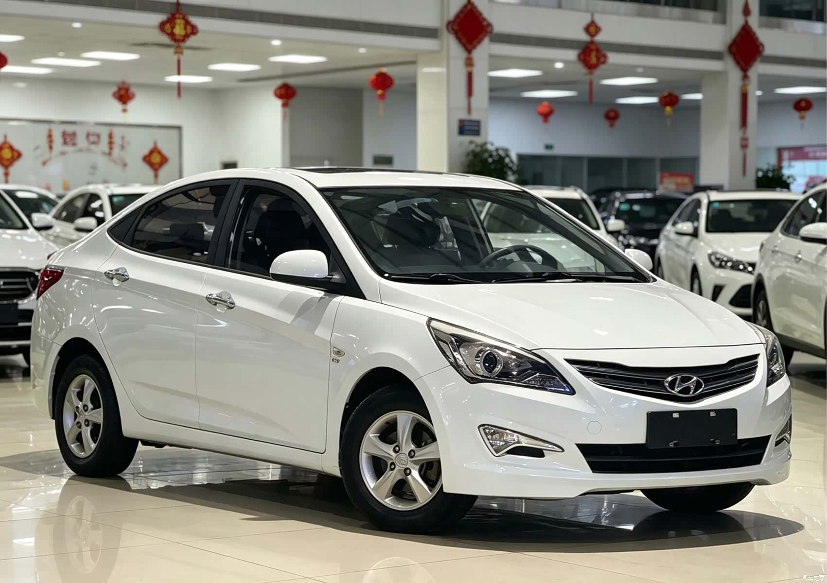Hyundai GLX, 2015 3