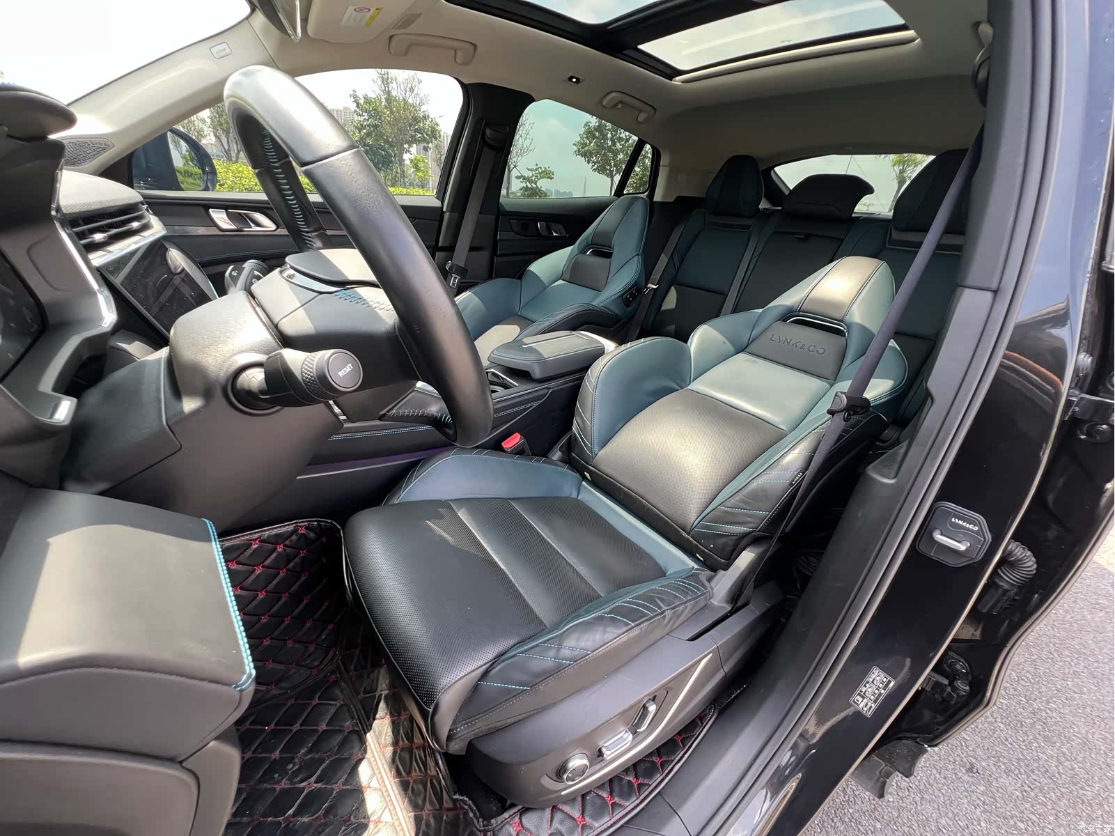 Lynk & Co 02, 2022 15