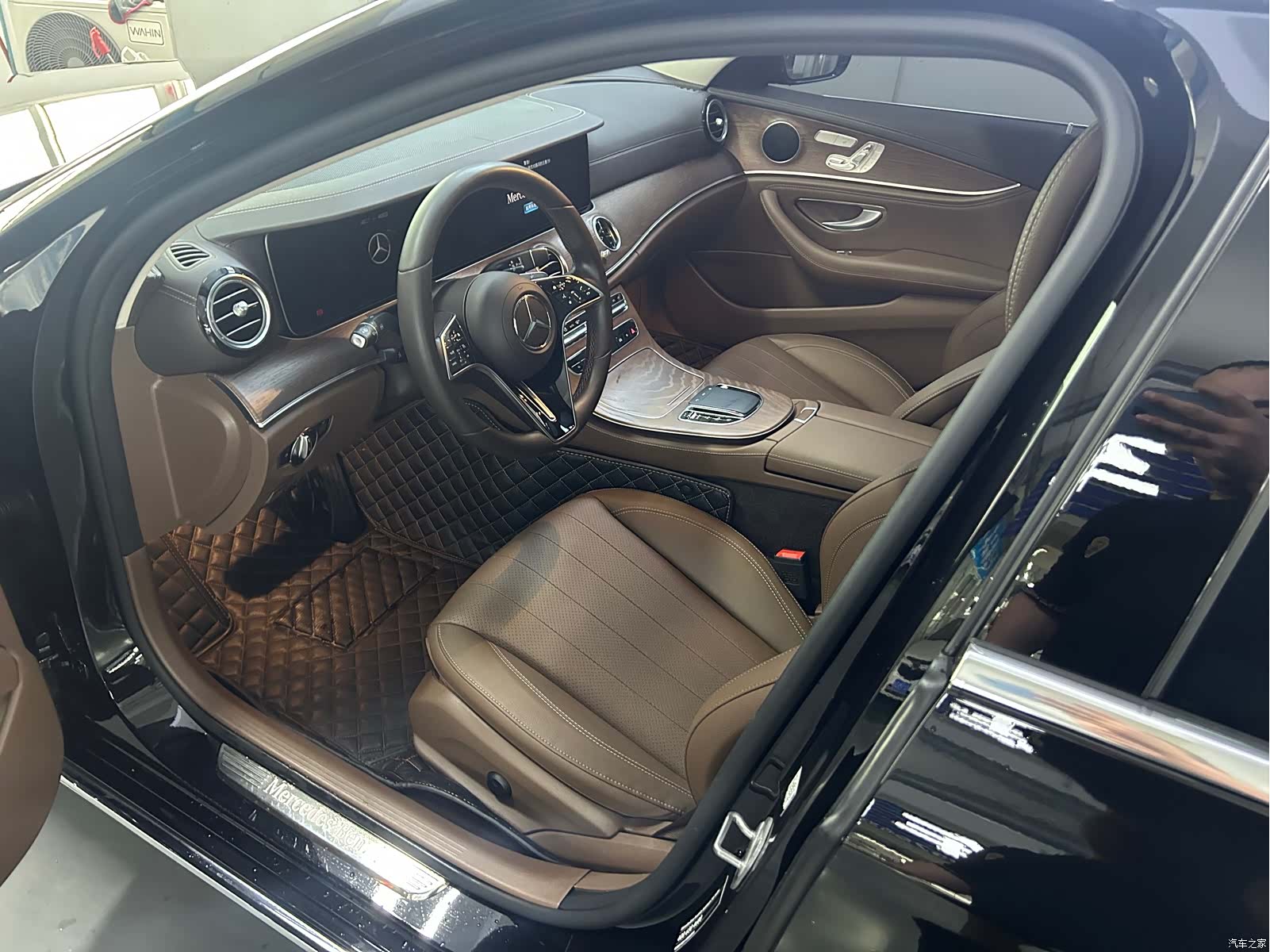 Mercedes-Benz E-Class, 2023 7