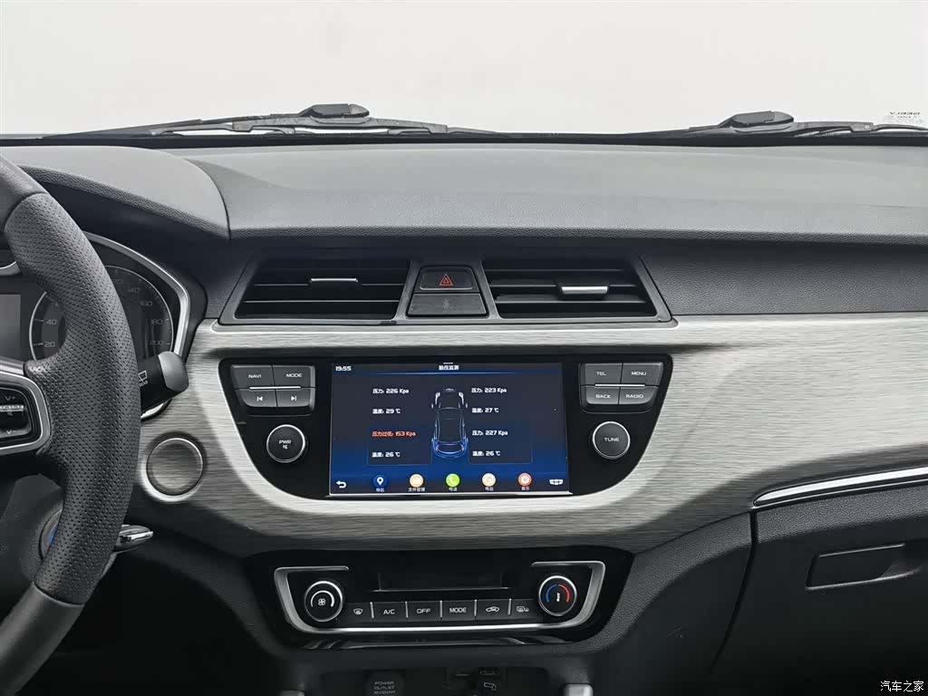 Geely X3, 2019 12