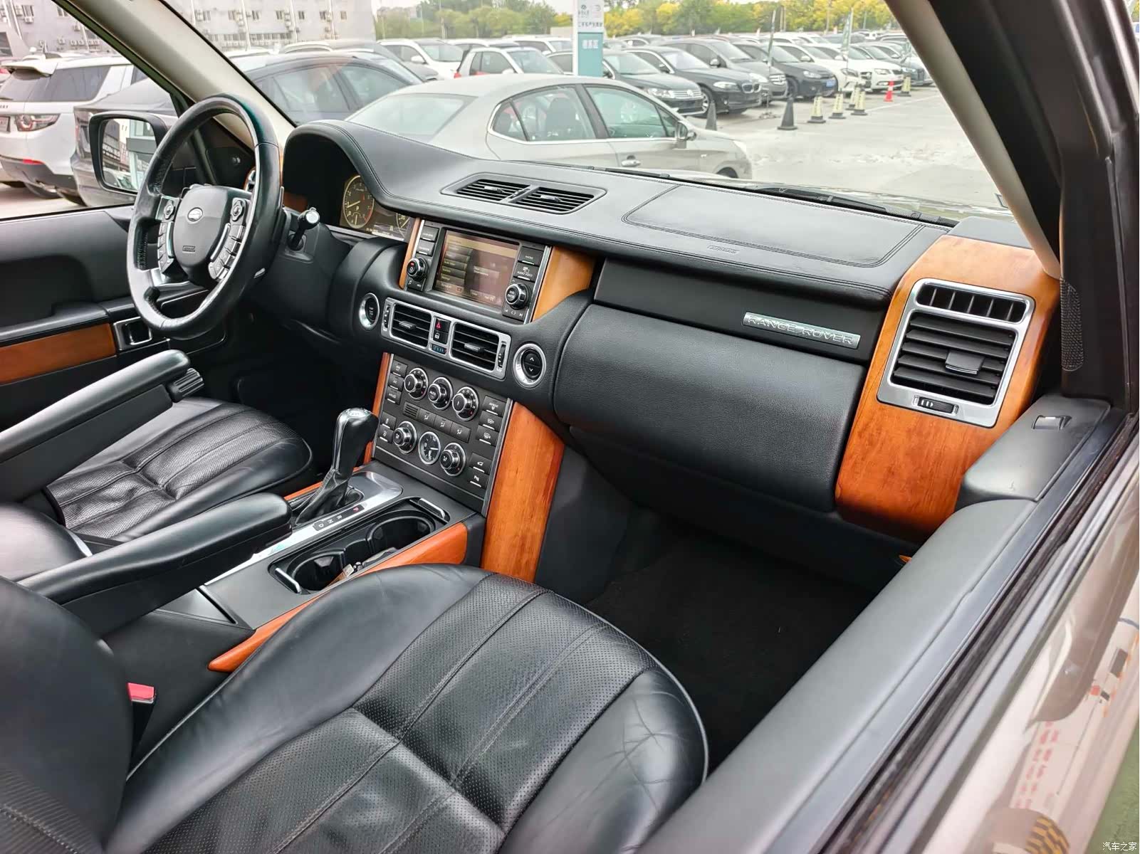 Land Rover Range Rover, 2012 19