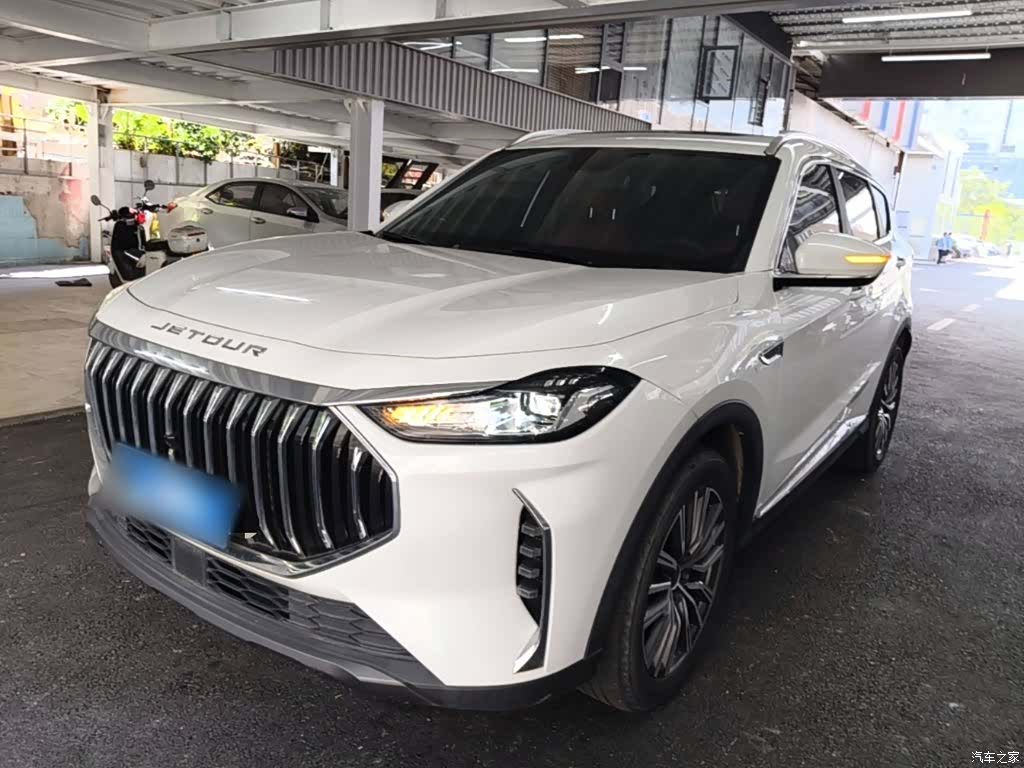 Jetour X70, 2023 1
