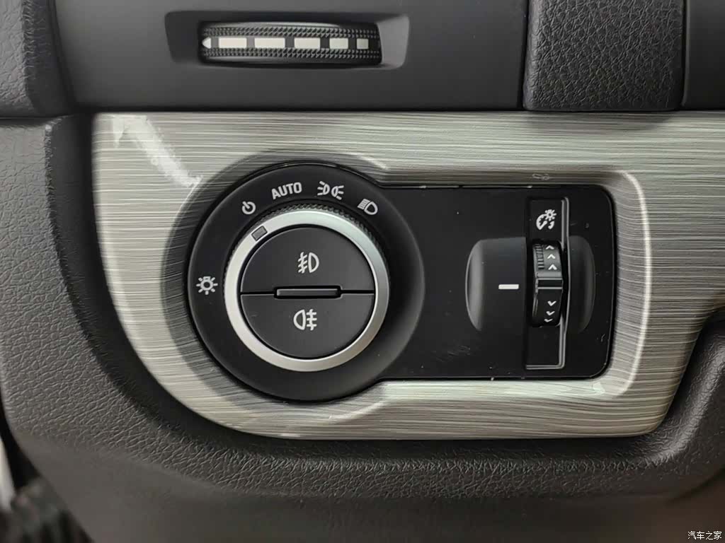 BAIC BJ80, 2021 21
