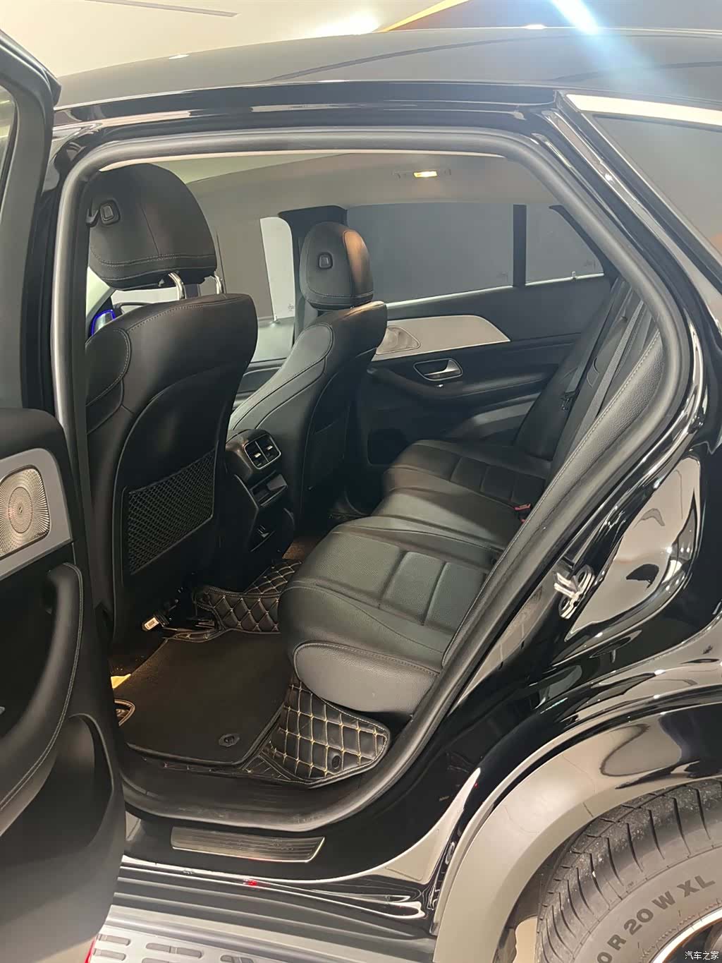 Mercedes-Benz GLE, 2023 10