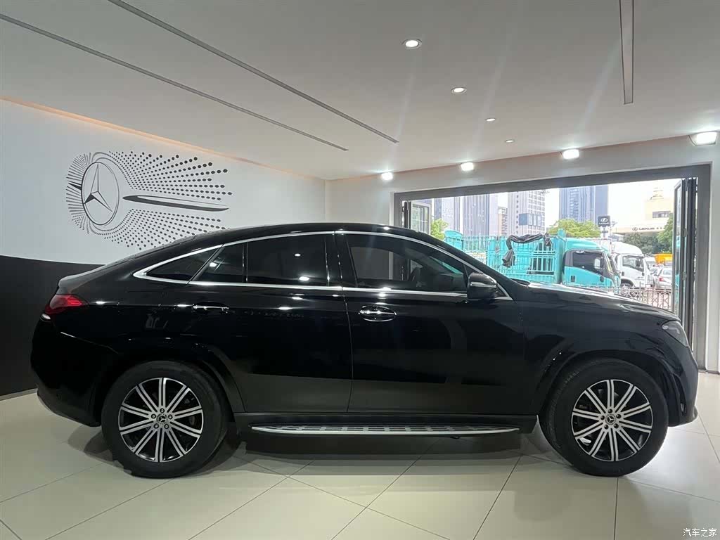 Mercedes-Benz GLE, 2023 3